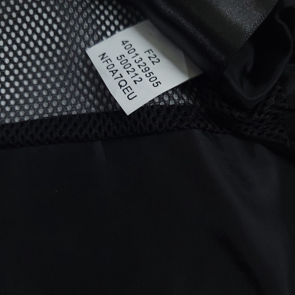 The North Face DryVent Rain Coat Womens Medium Black Hooded Full Zip w/ Pockets - Picture 8 of 13